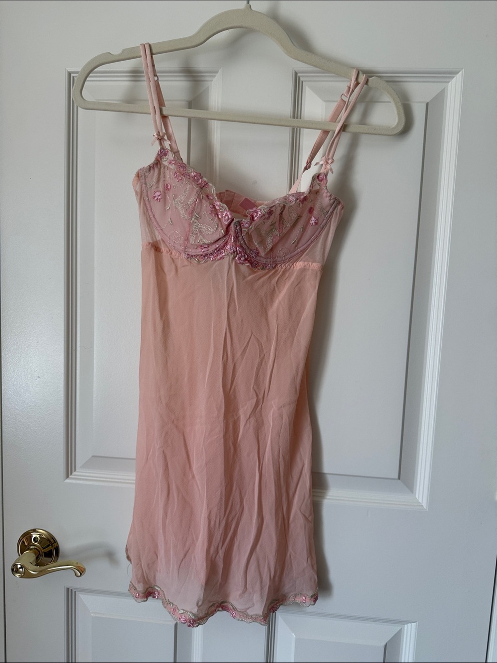 Victoria’s Secret 34C Delicate Pink Lace sheer chemise (circa 2000s)
